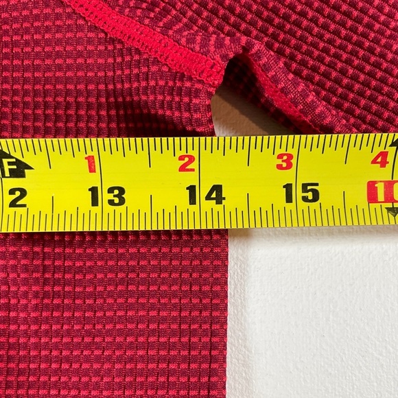 Fabletics Jenny Seamless Cropped Red Zip Jacket - Medium - Picture 10 of 13